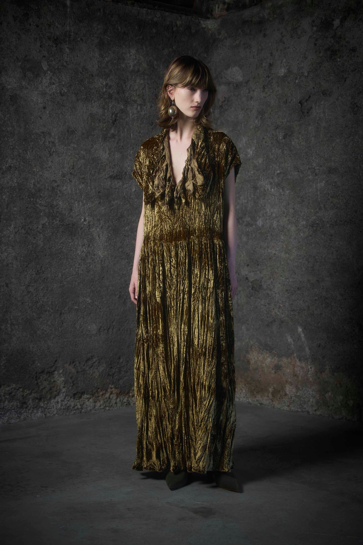 Crushed Velvet Painters Dress - Antique Gold