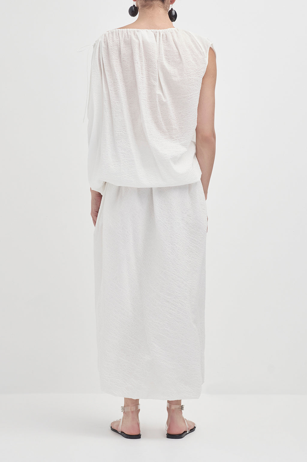 Draw shoulder drape top