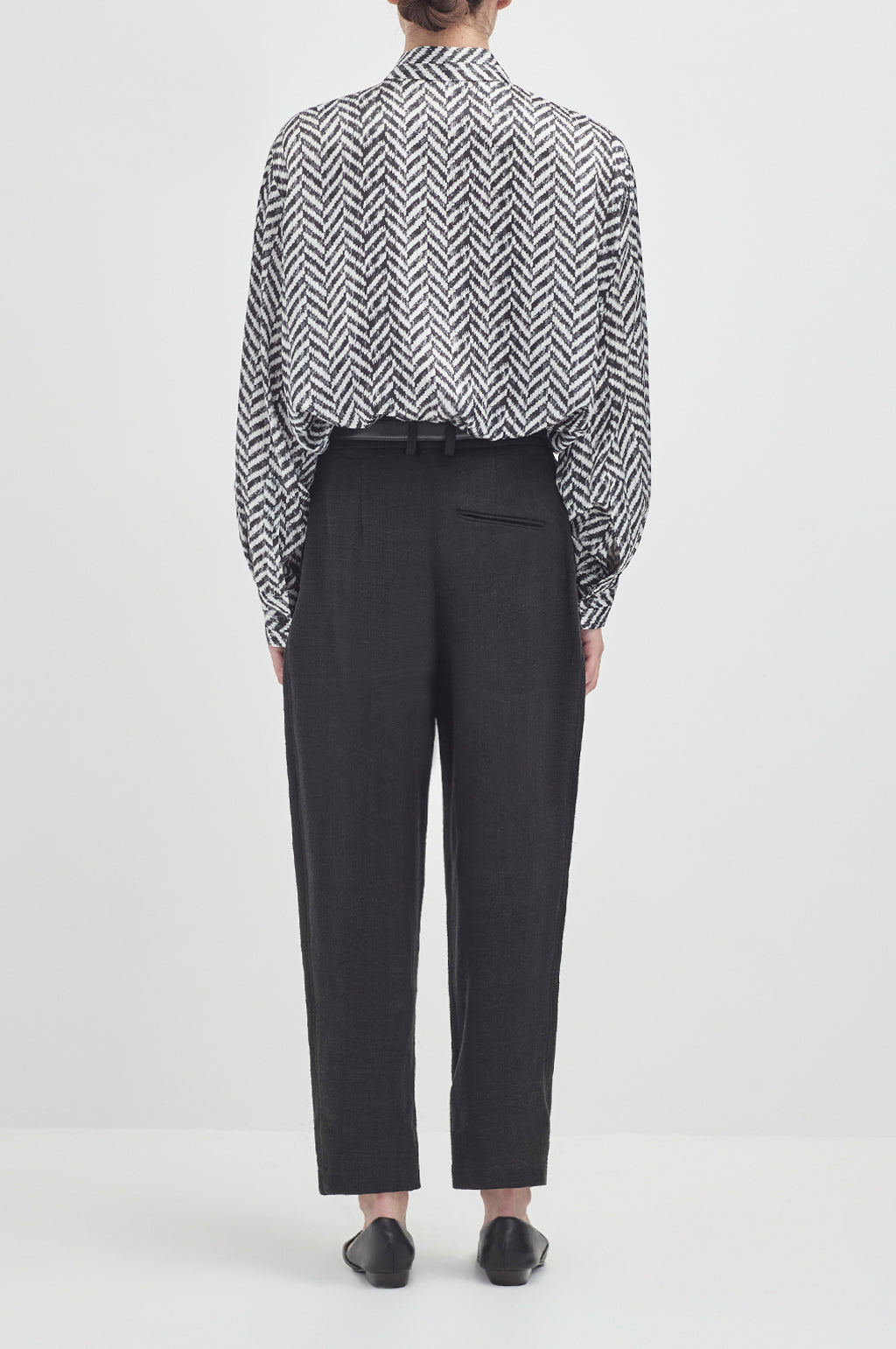 Classic Collar Shirt - Black White Mid
