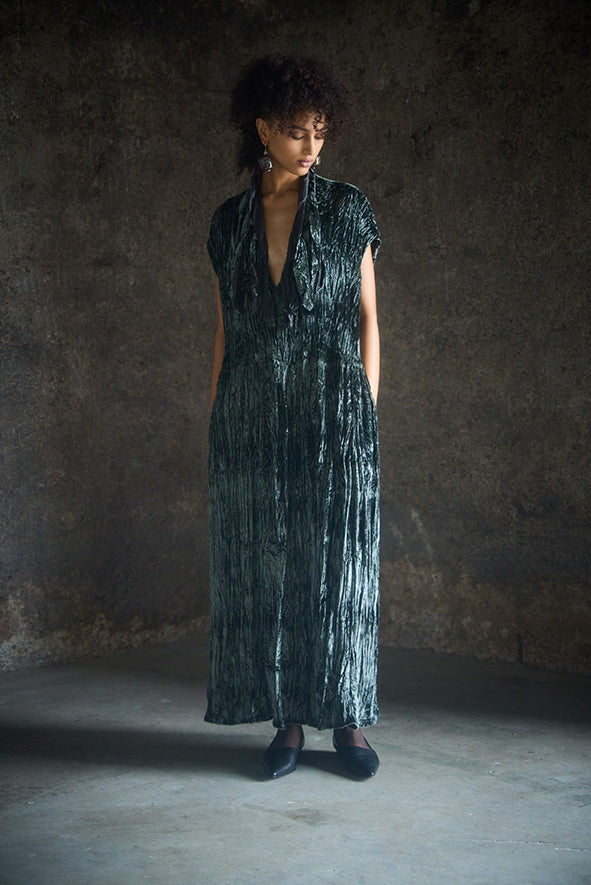 Crushed Velvet Painters Dress - Laurel Green