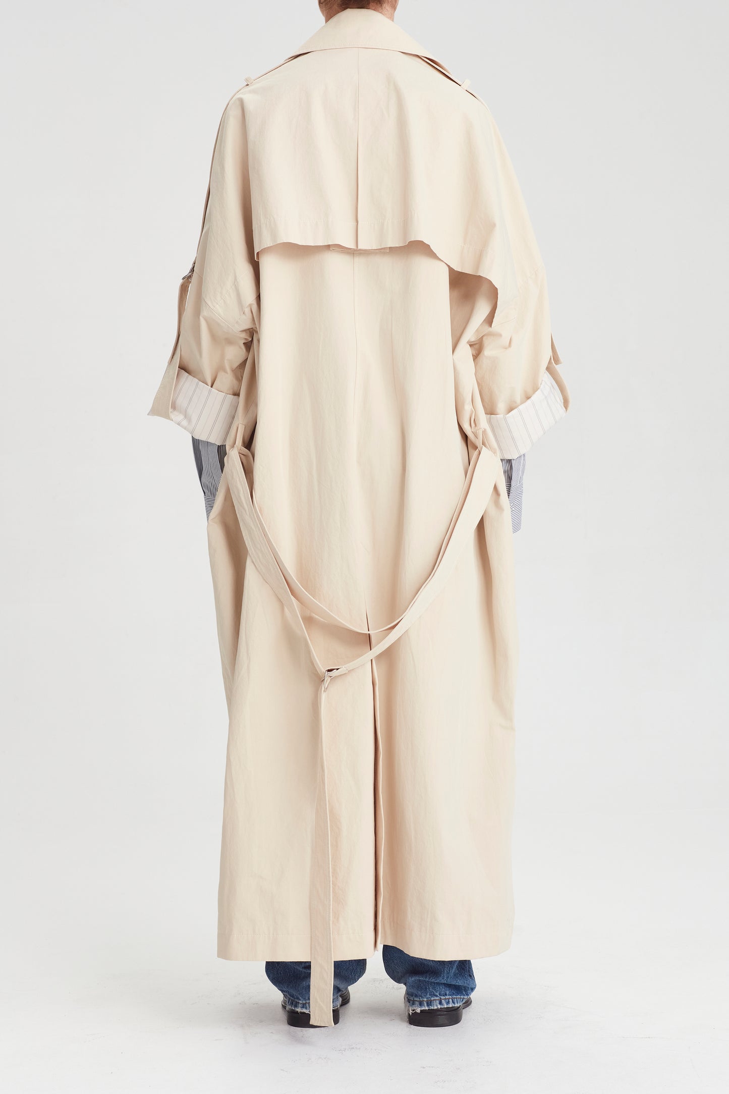 The Resort Trench - Parchment